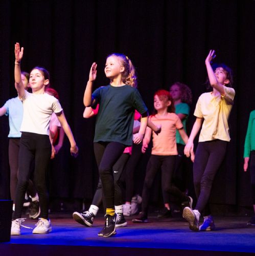 WaltonHolymoorsidePrimary-18